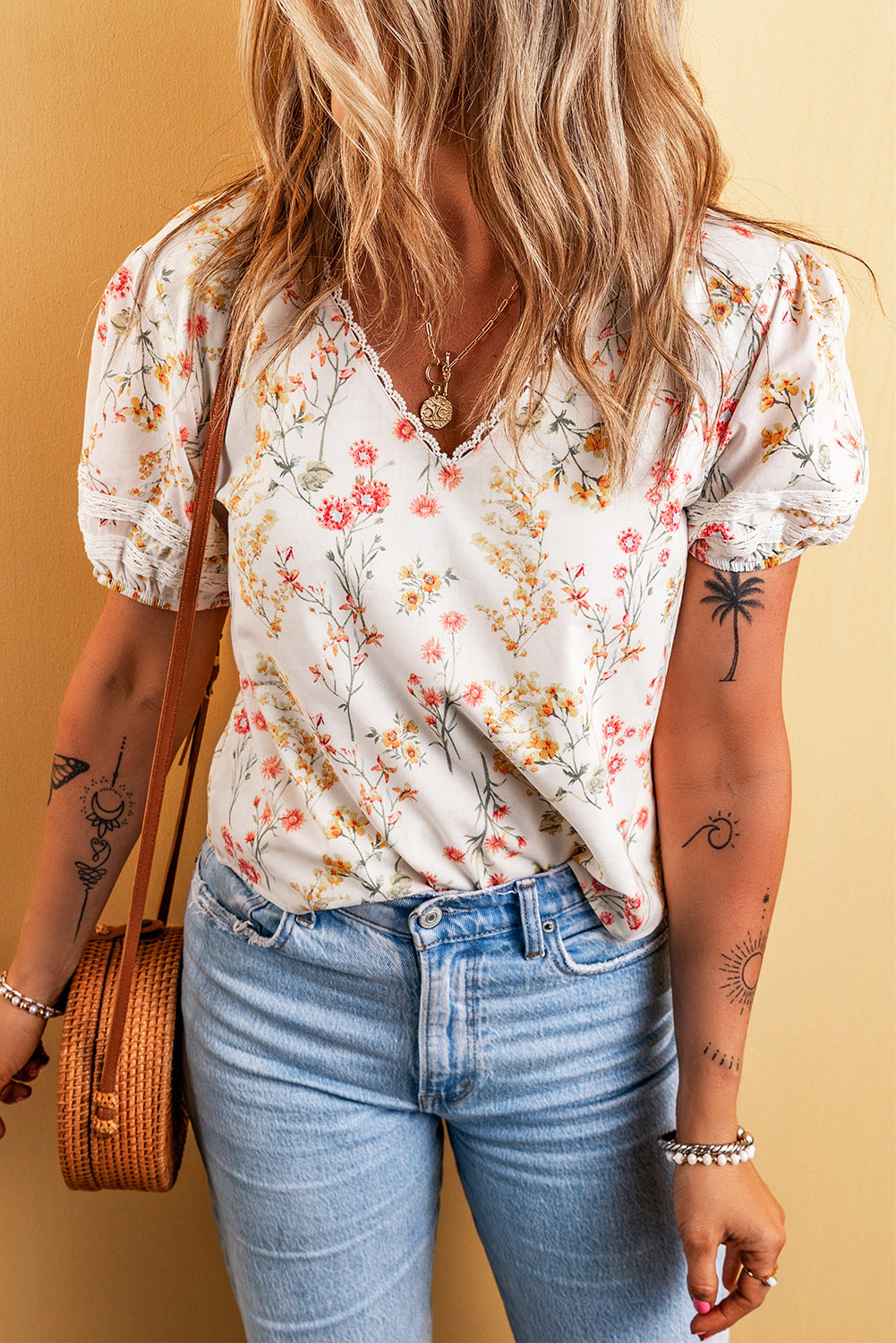 Boho Floral Lace Trim Short Sleeve Blouse