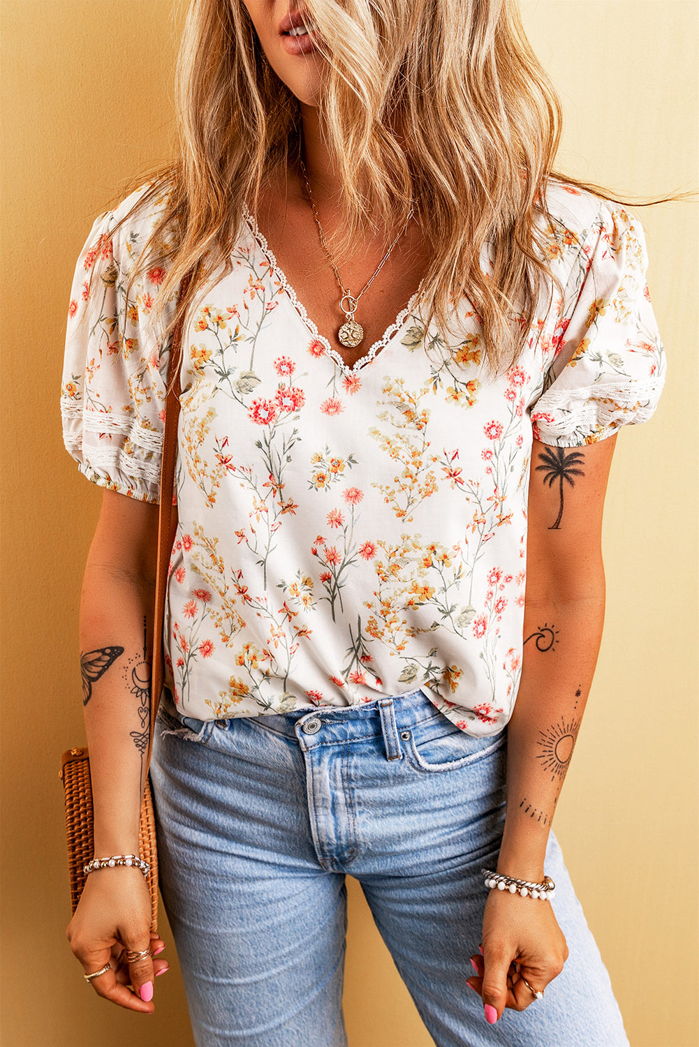 Boho Floral Lace Trim Short Sleeve Blouse